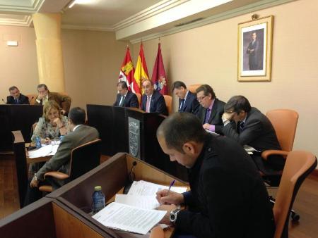 Imagen Los diputados provinciales harán públicas en la próxima legislatura sus declaraciones de bienes y actividades