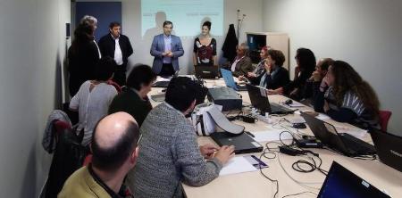 Imagen La Diputación aprueba una modificación presupuestaria en la que se recogen 122.000 euros para llevar la administración electrónica a los pueblos