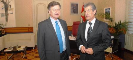 Imagen Nava de la Asunción acoge mañana una jornada sobre comercio electrónico gracias a la colaboración de Comerciantes y Diputación