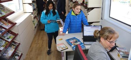 Imagen Las historias de los tres Bibliobuses echan a rodar por 133 municipios en este nuevo curso