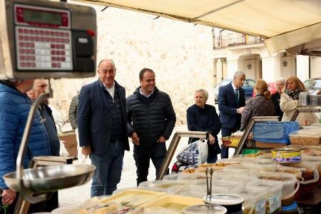 Imagen La Diputación de Segovia destina 213.000 euros este año para las ayudas al comercio rural minorista y la venta ambulante