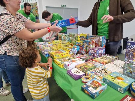Imagen La Diputación de Segovia colabora con las jornadas de juegos de mesa Ludoducto, desplegando la baraja de cartas de las Supersegovianas