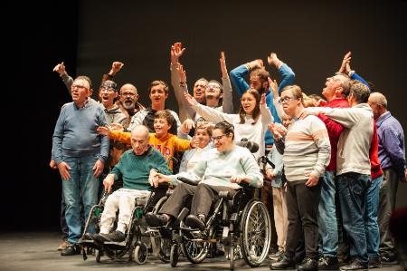 Imagen El trigésimo quinto aniversario del CAPDI Los Juncos centra el acto de la Diputación de Segovia en el Teatro Juan Bravo por el Día Internacional de la Discapacidad