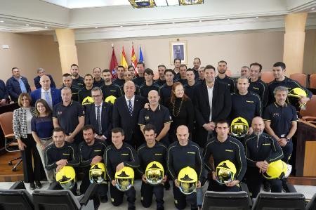 Imagen Veinticuatro bomberos conductores toman posesión de su cargo en el SPEIS de la Diputación de Segovia que se pondrá en marcha el próximo 1 de enero