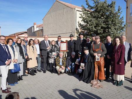 Imagen Los Santos Inocentes de Juarros de Voltoya viven su fiesta más especial con la entrega de la distinción de Manifestación Tradicional de Interés Cultural Provincial